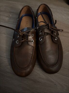 Sperry Men’s Dark Brown Leather Boat Shoes
